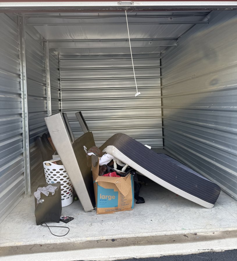 10 x 15 storage unit in Centerville, OH