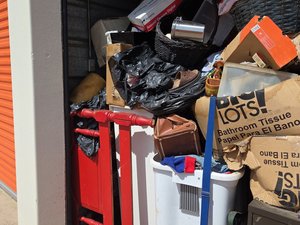 10 x 20 storage unit in Arlington, TX