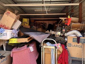 10 x 20 storage unit in Grand Prairie, TX