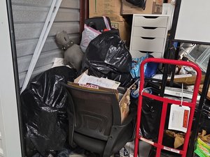 10 x 10 storage unit in Grand Prairie, TX