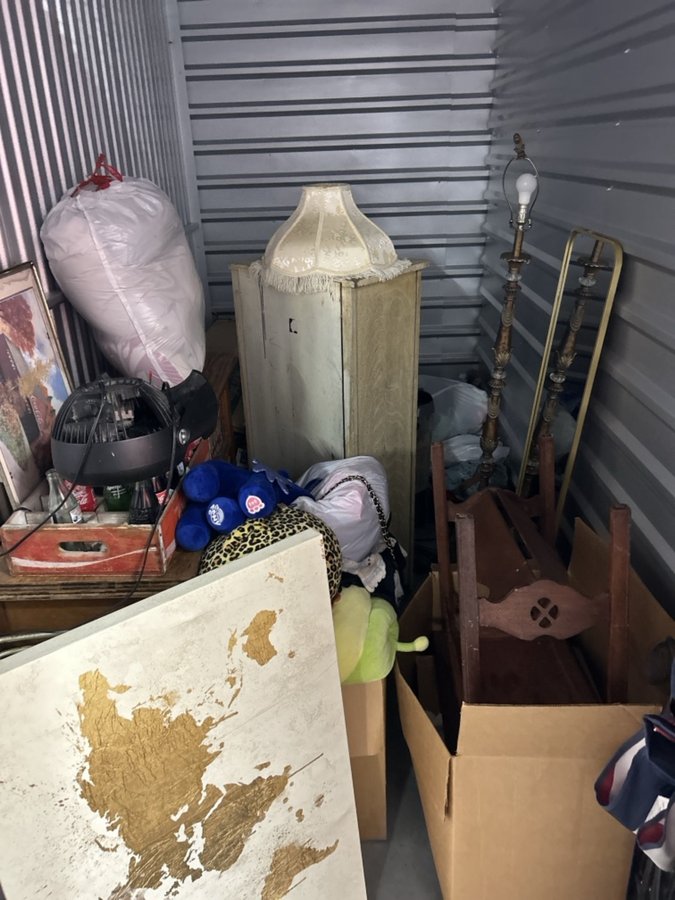 5 x 10 storage unit in Arlington, TX