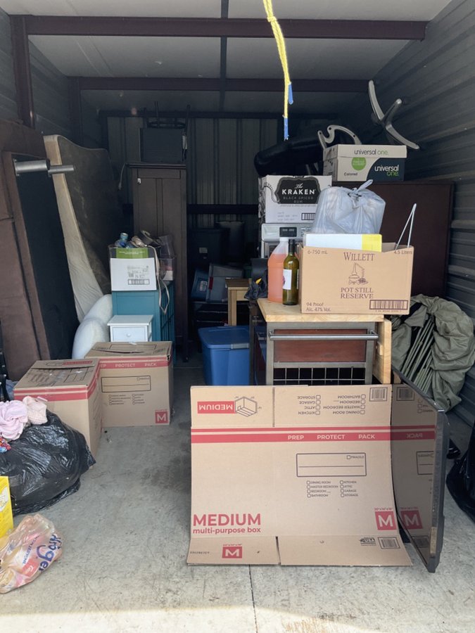 10 x 20 storage unit in Prospect, KY