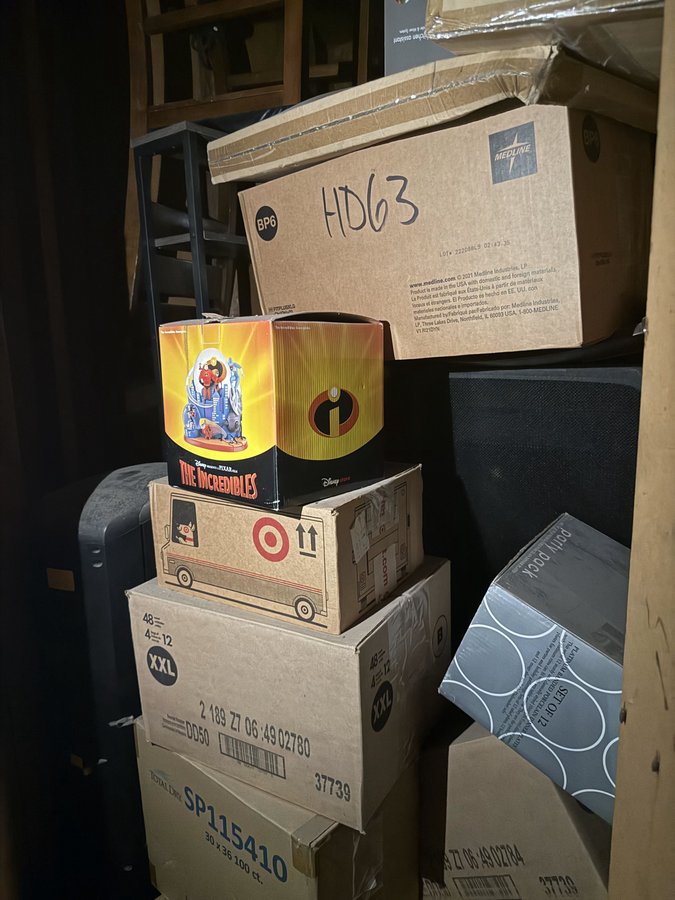 12 x 5 storage unit in San Bernardino, CA