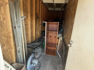 20 x 5 unit in San Bernardino