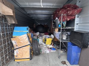 10 x 30 storage unit in Columbus, OH