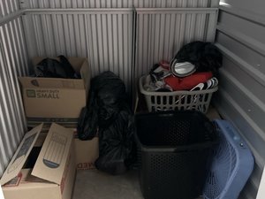 5 x 5 storage unit in Arlington, TX