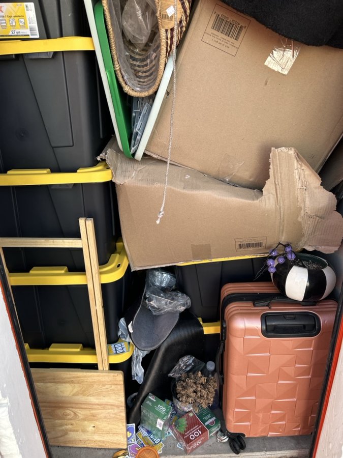 5 x 5 storage unit in Grand Prairie, TX