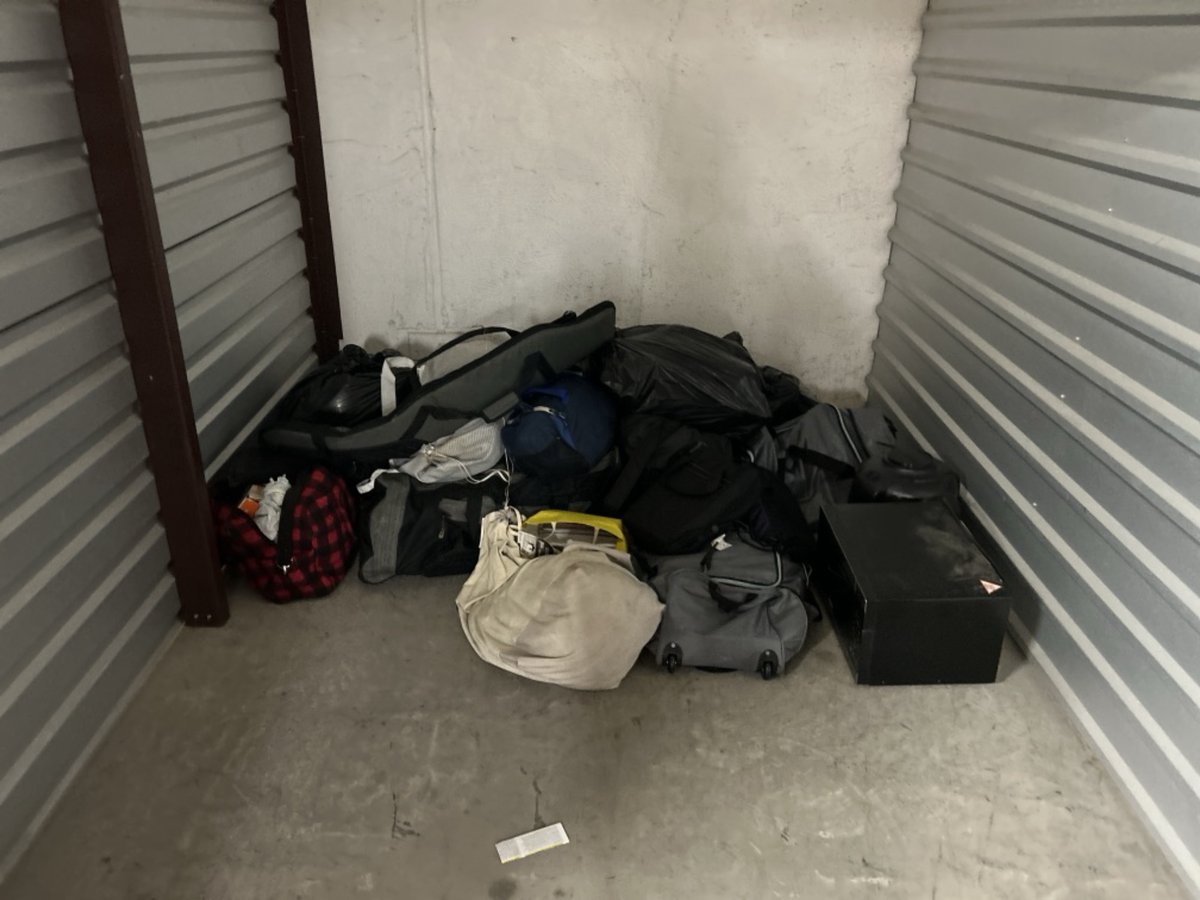 7 x 10 storage unit in Grand Prairie, TX