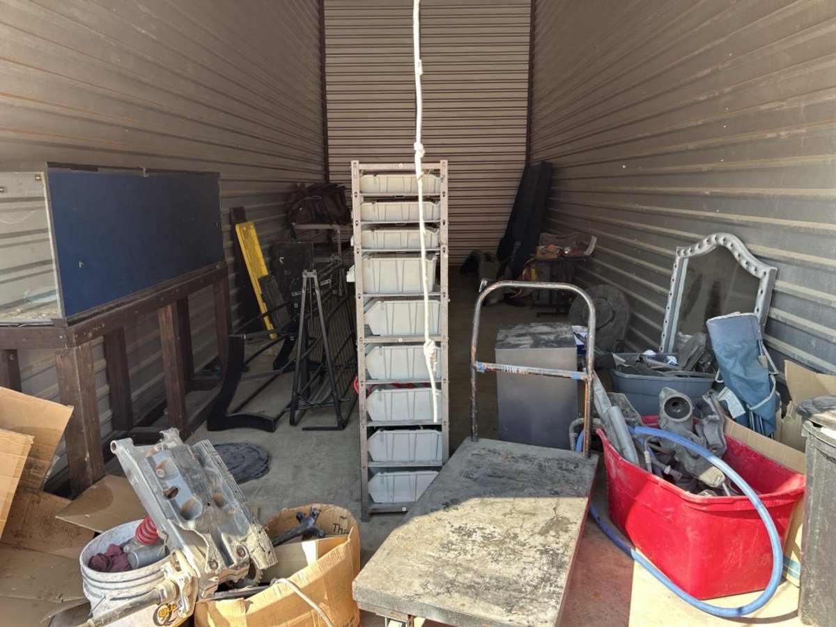 12 x 35 storage unit in Grand Prairie, TX
