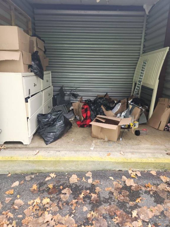 10 x 10 storage unit in Columbus, OH