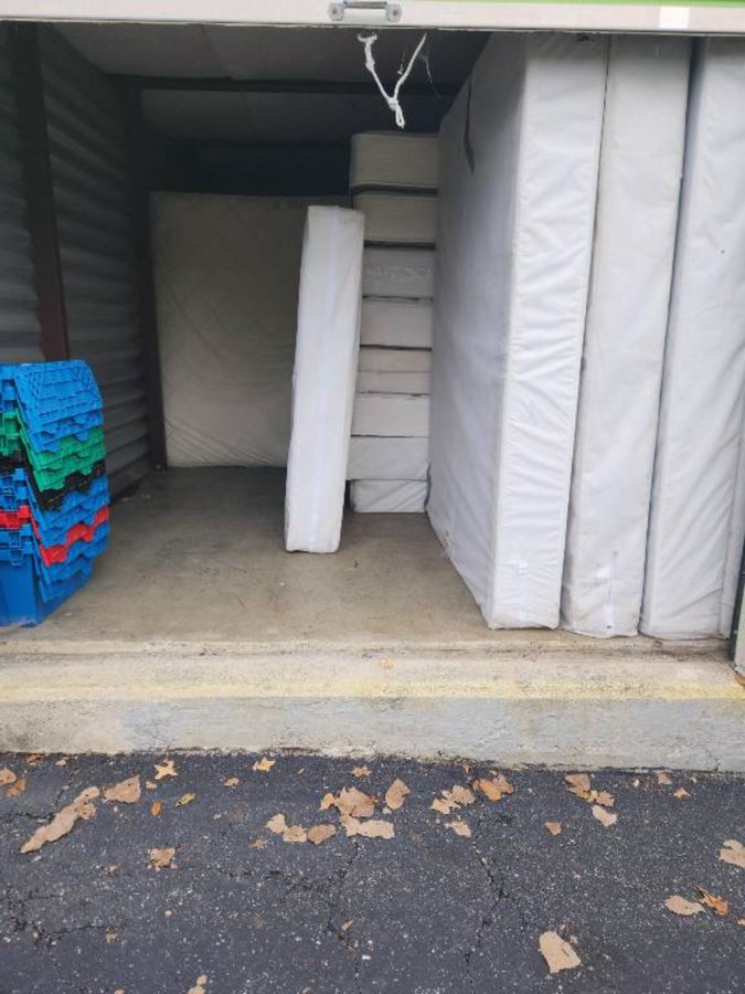 10 x 20 storage unit in Columbus, OH