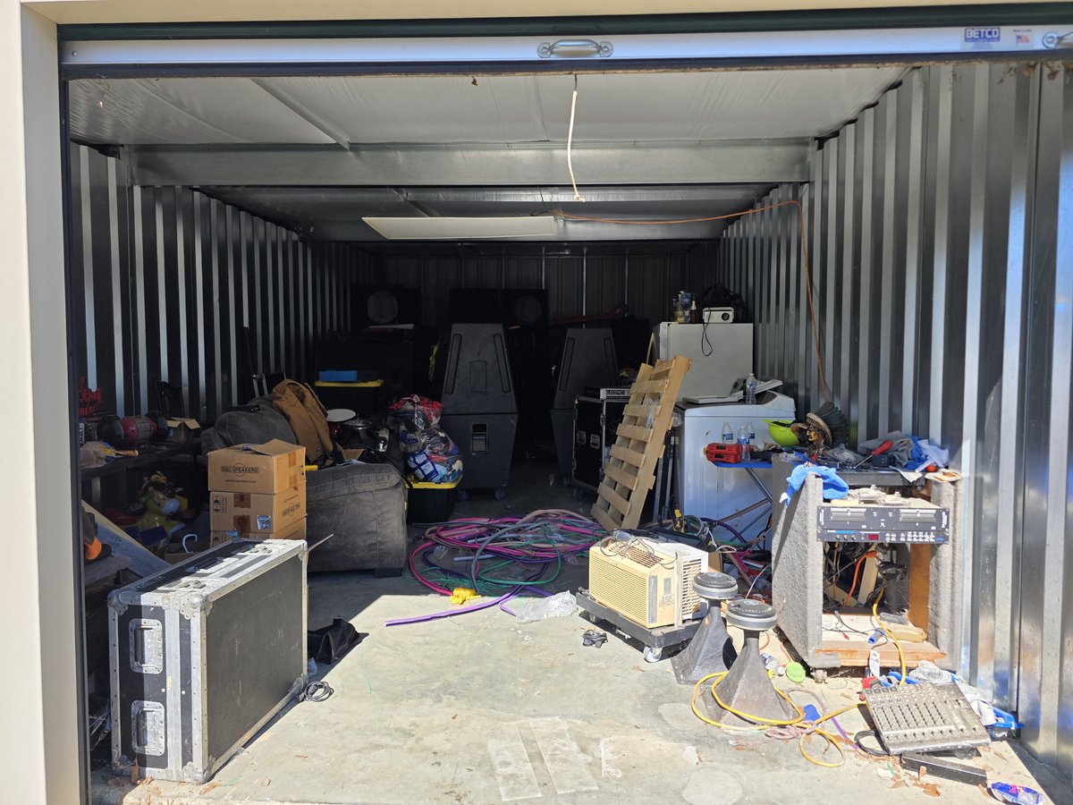 15 x 30 storage unit in Sanford, NC
