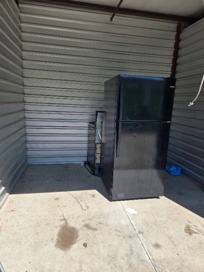10 x 10 storage unit in Fort Worth, TX