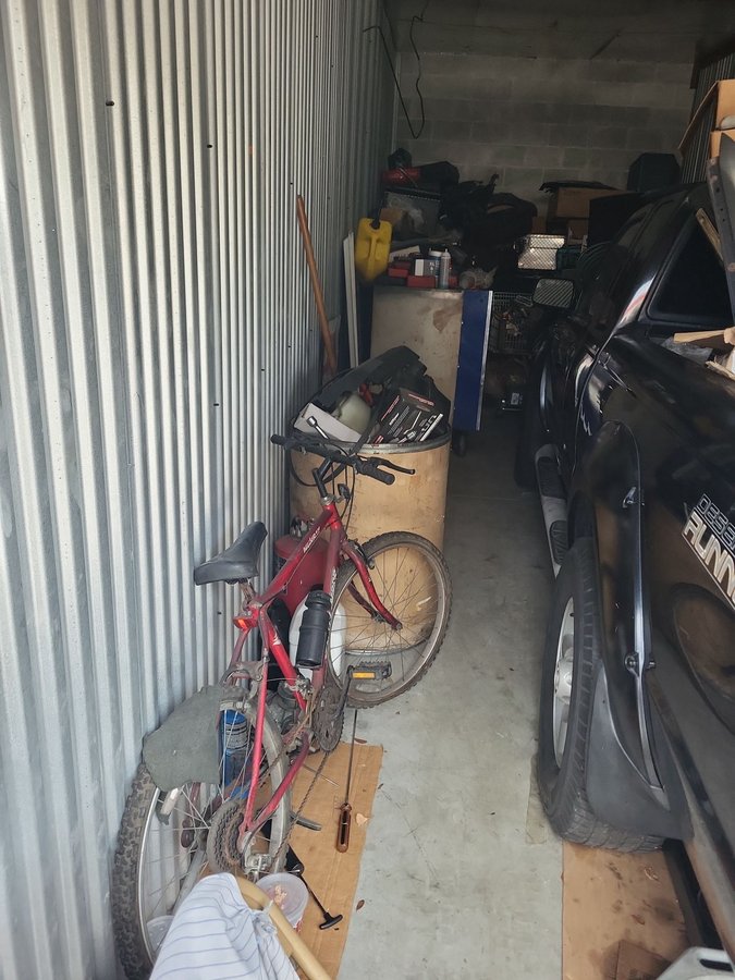 10 x 30 storage unit in Orlando, FL