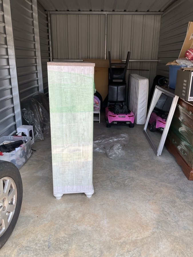 10 x 20 storage unit in Huntsville, AL