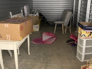 10 x 20 unit in Huntsville