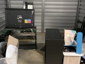 10 x 10 storage unit in Huntsville, AL