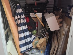 5 x 8 storage unit in Brooklyn, NY