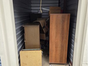 5 x 10 unit in Rossville
