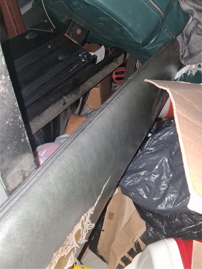 5 x 10 storage unit in Lancaster, TX