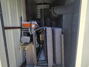 10 x 10 storage unit in Indianapolis, IN
