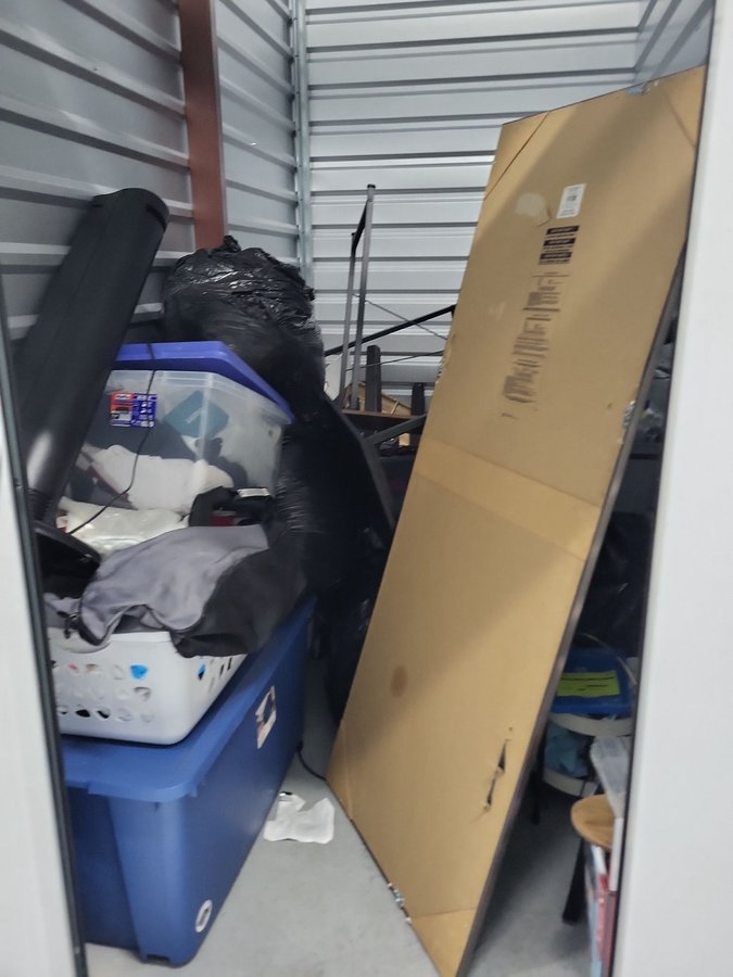 5 x 9 storage unit in Davenport, FL