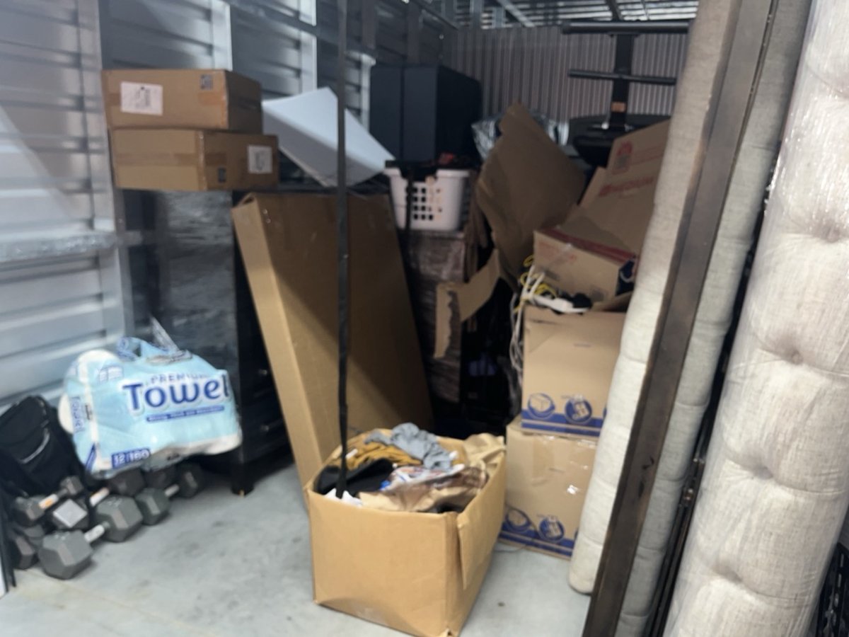 10 x 15 storage unit in Plano, TX