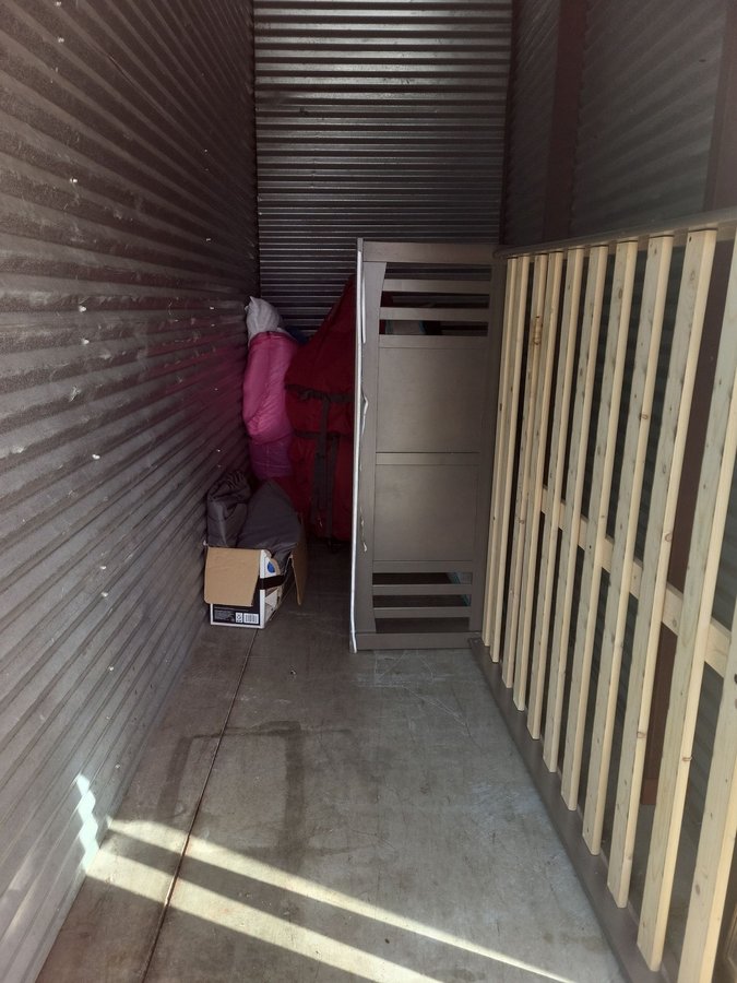 5 x 15 storage unit in Orlando, FL