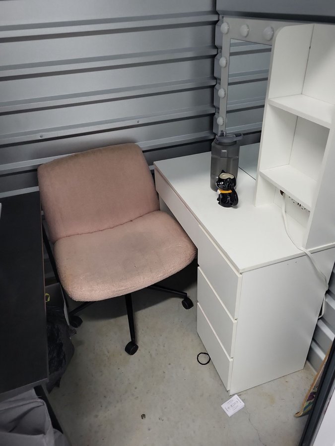 5 x 4 storage unit in Davenport, FL