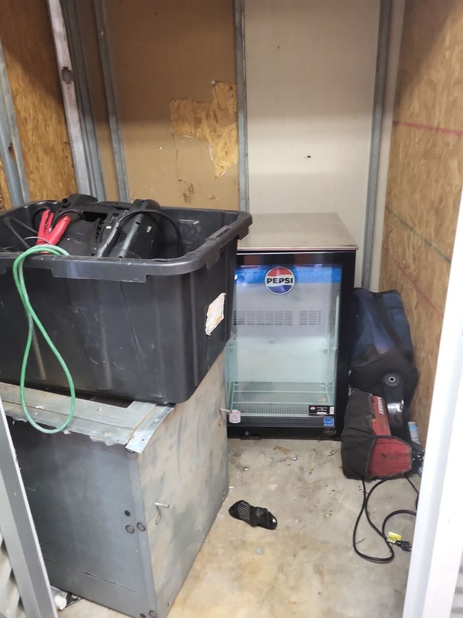 5 x 5 storage unit in Orlando, FL