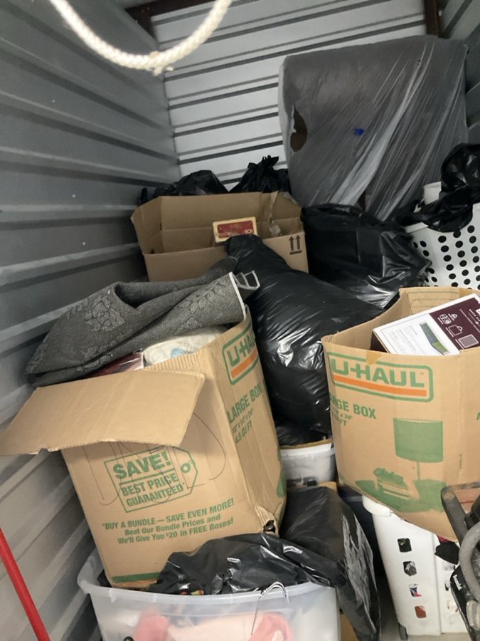 5 x 10 storage unit in Getzville, NY