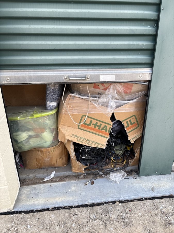 5 x 10 storage unit in Plano, TX
