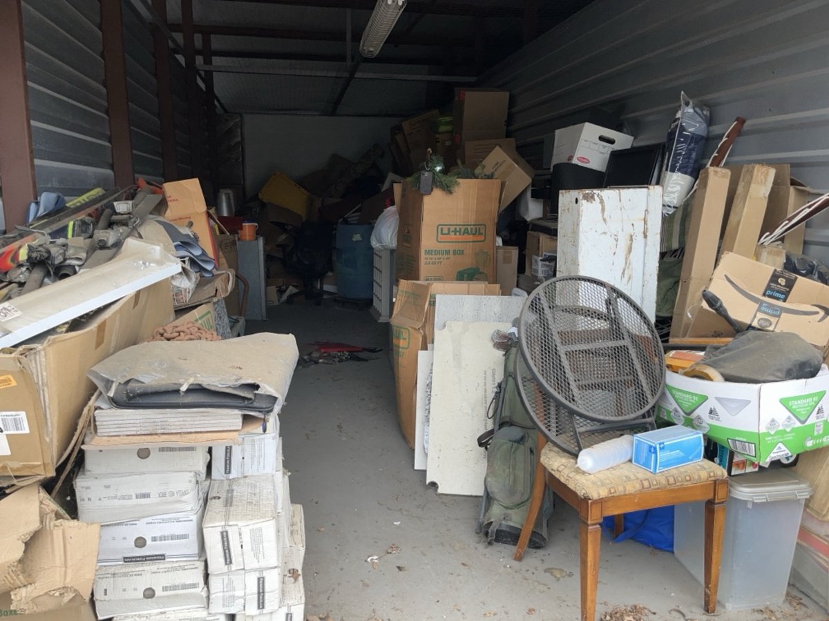 10 x 30 storage unit in Plano, TX