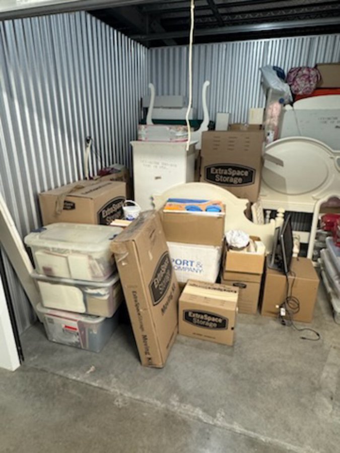 10 x 10 storage unit in Pittsburgh, PA