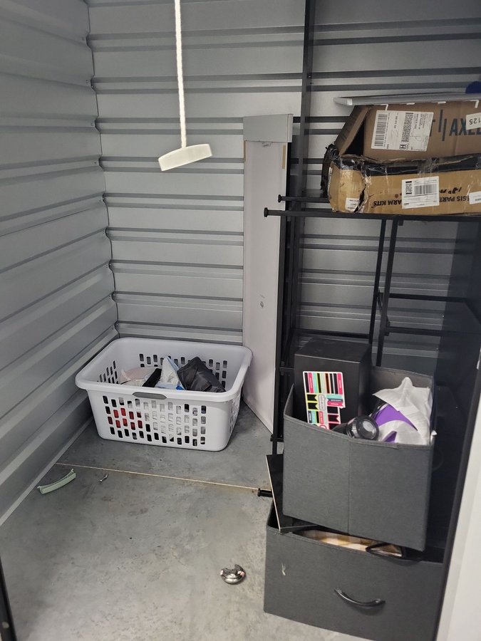 5 x 5 storage unit in Winter Haven, FL