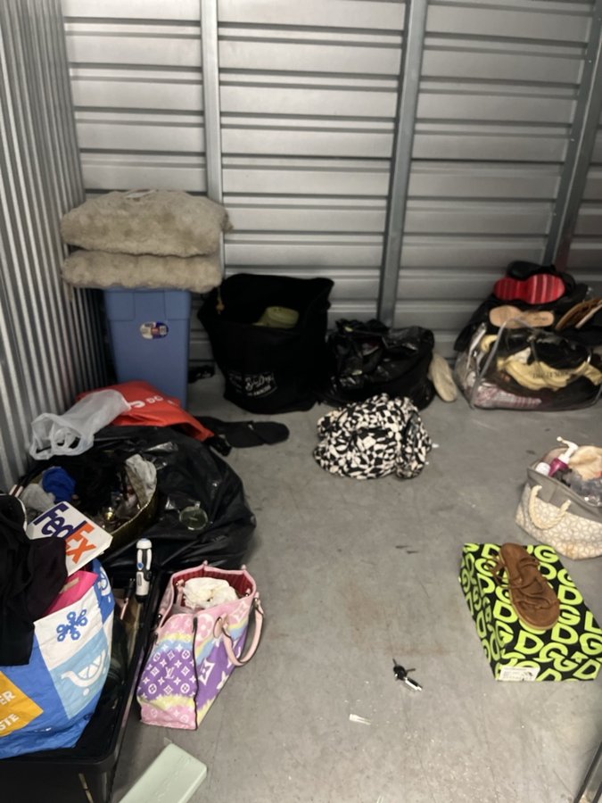 10 x 7 storage unit in Lewisville, TX