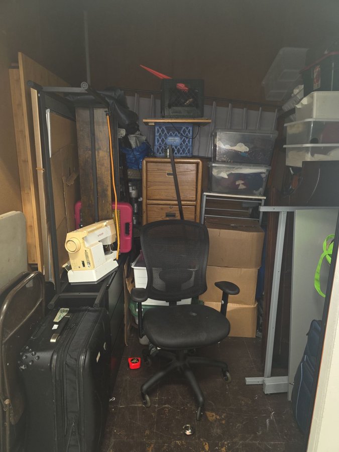 7 x 10 storage unit in San Francisco, CA