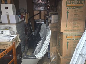 10 x 12 storage unit in San Francisco, CA