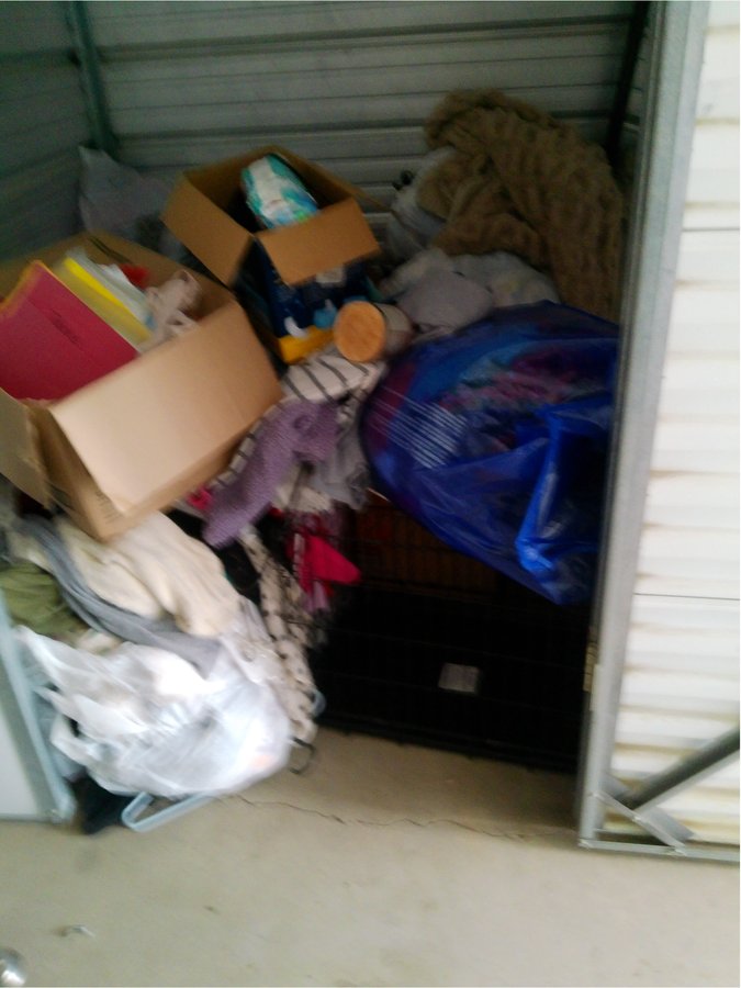10 x 5 storage unit in Des Moines, IA