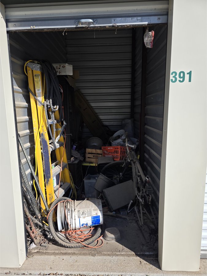 5 x 10 storage unit in Wichita, KS