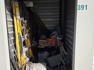 5 x 10 storage unit in Wichita, KS