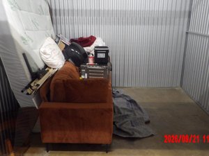 10 x 10 storage unit in Clarksville, TN