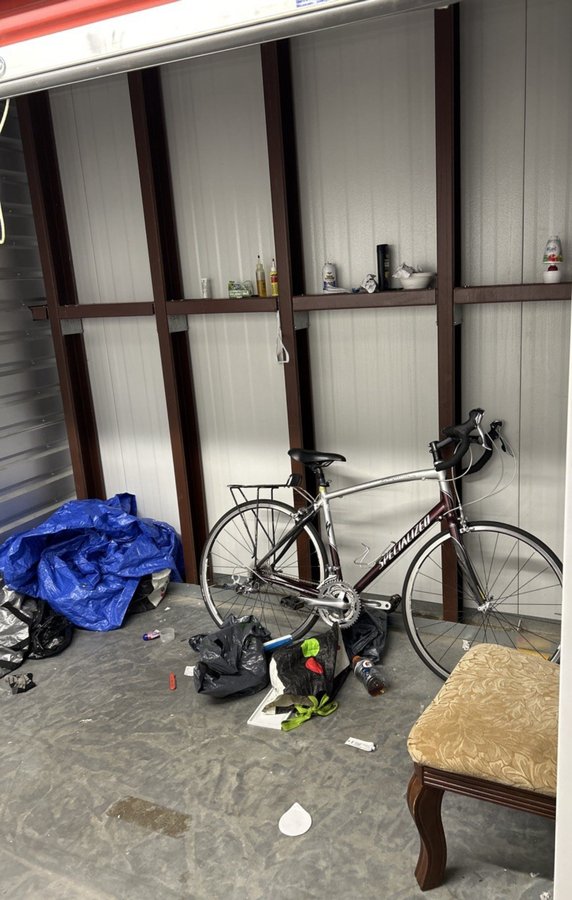 6 x 10 storage unit in Quincy, MA