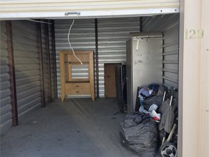 10 x 12 unit in Wichita