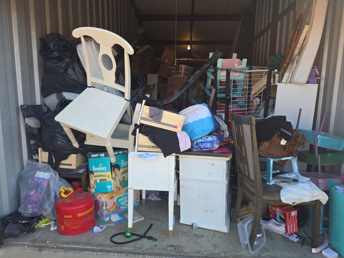 10 x 30 storage unit in Dayton, OH