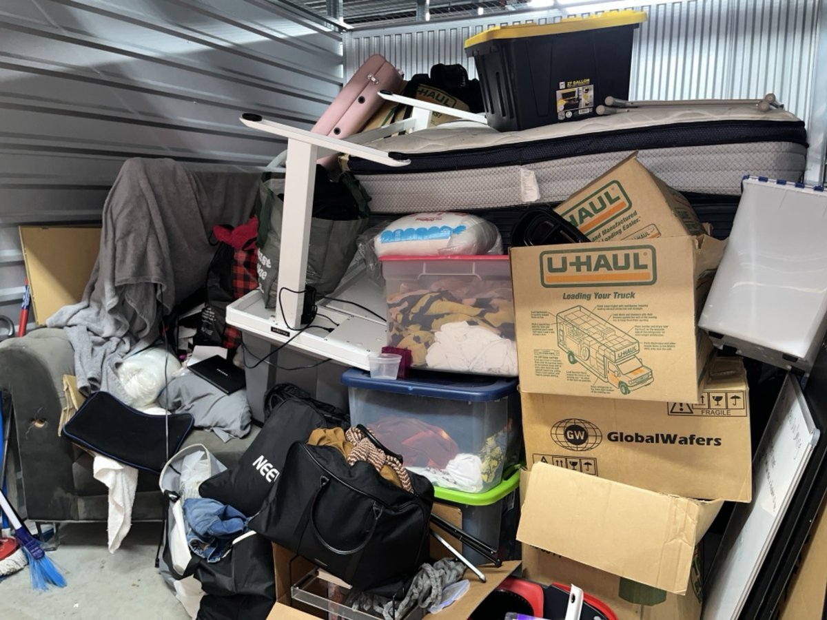 10 x 10 storage unit in Lewisville, TX