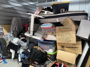 10 x 10 storage unit in Lewisville, TX