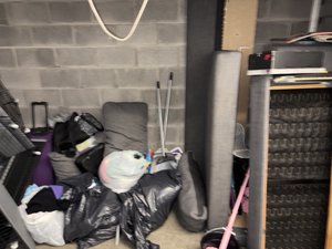 10 x 5 storage unit in Irving, TX