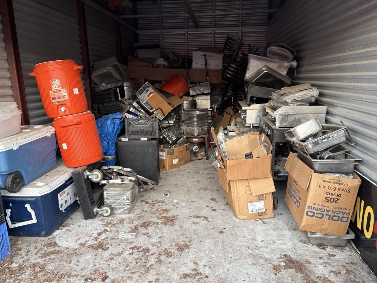 10 x 20 storage unit in Irving, TX