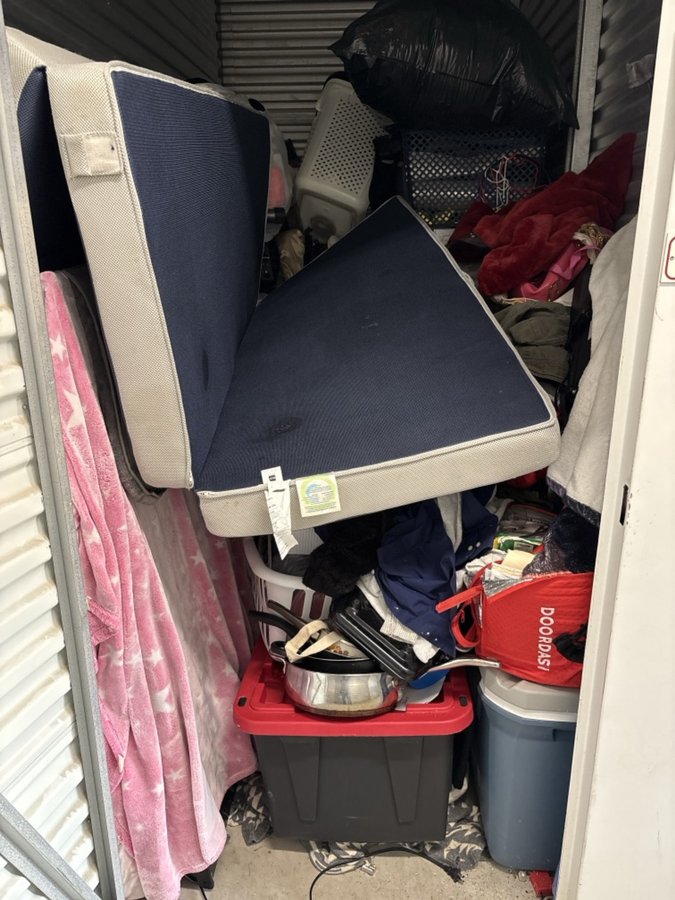 5 x 10 storage unit in Irving, TX